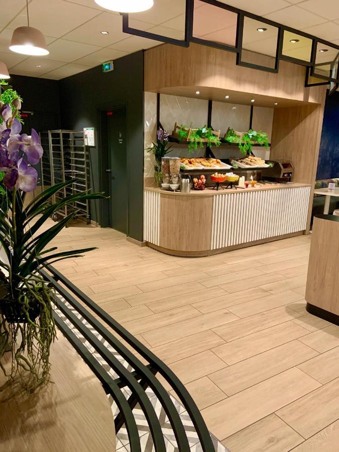 B&B Hotel Paris Porte Des Lilas ภายนอก รูปภาพ